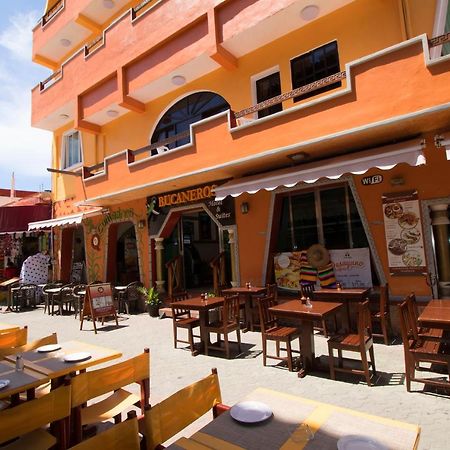 Hotel Bucaneros Isla Mujeres Exterior foto